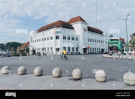  Yogyakarta: A City In Transition - Un'Esplorazione Fotografica del Cambiaento Indonesiano